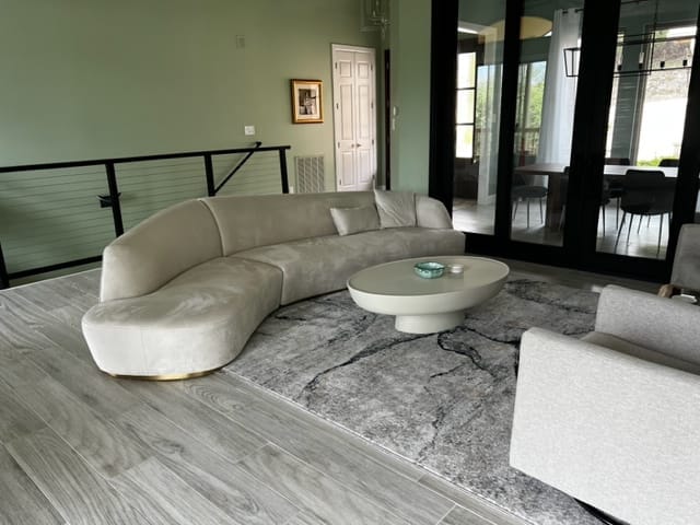 Customer photo review of Reya Form Curved Modular Sectional