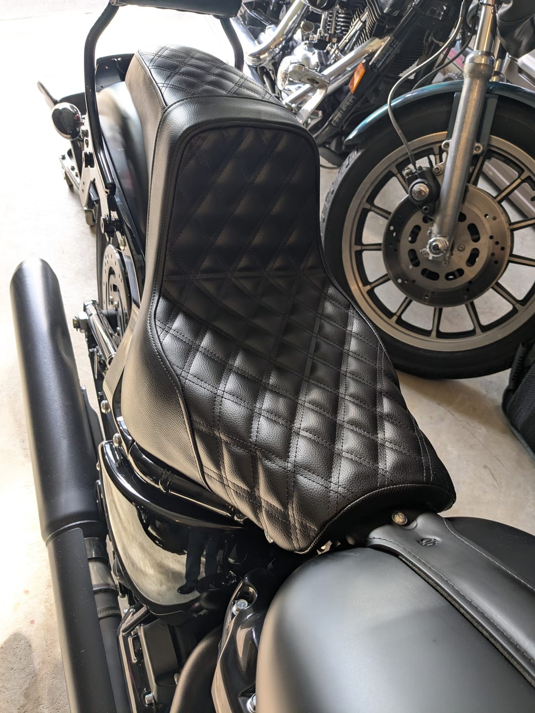 Customer photo review of Iron Born Diamond Stitch 2-Up Seat for Harley Softail Deadwood FLHD