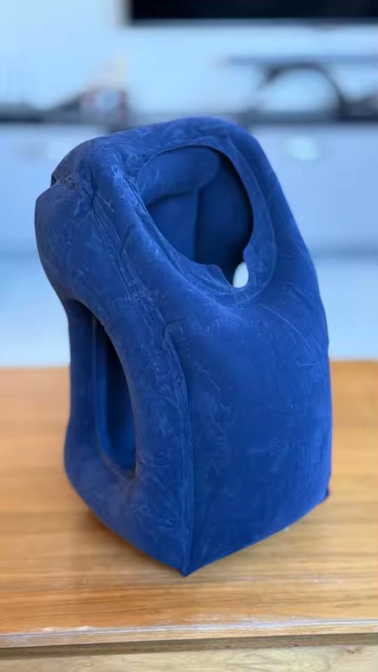 Customer photo review of Almohada Cervical Inflable 360°