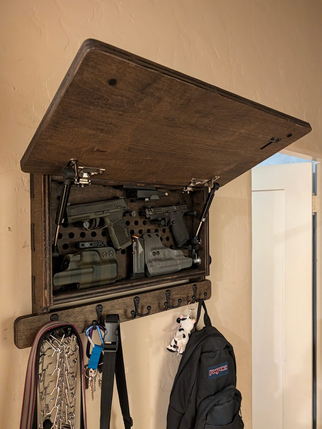 Customer photo review of CUSTOM DESIGN THAT FITS YOUR EXACT NEEDS!