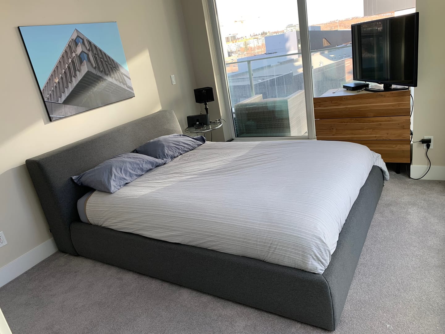 Customer photo review of Ophelia Form Bed