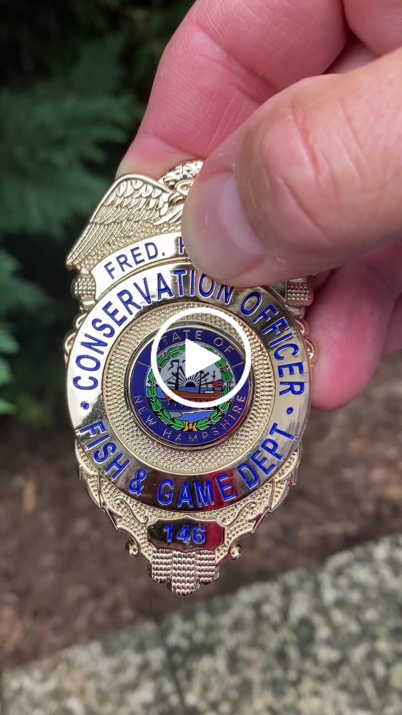 Customer video review of Customizable Badge BA17