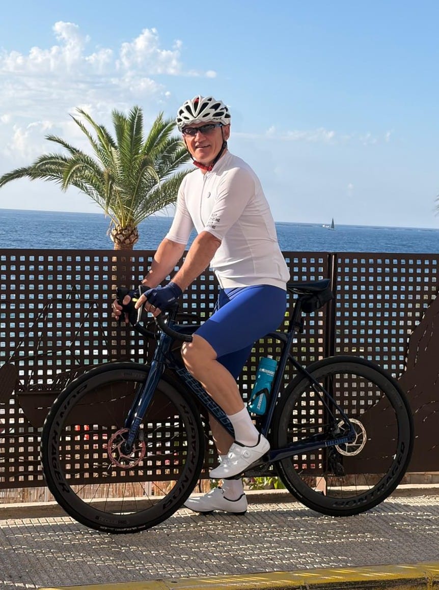 Customer photo review of LIFTTINT 2.X BIB SHORTS – ULTRAMARINE BLUE