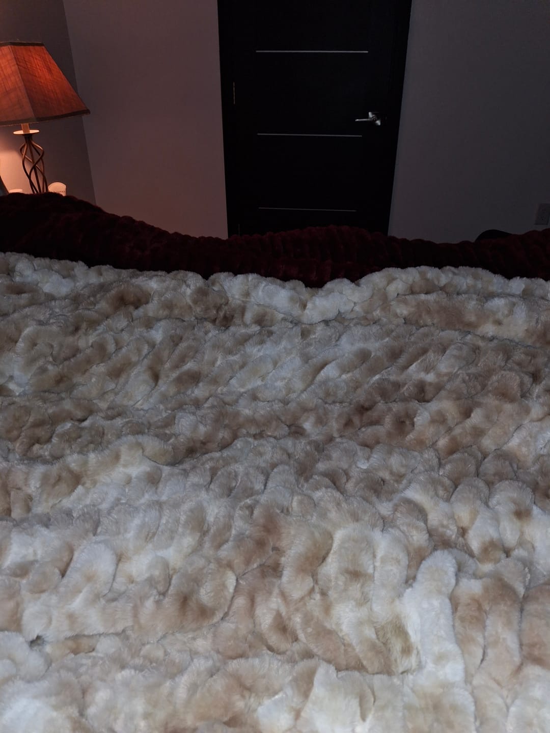 Customer photo review of Hugs Cotton Candy Caramel Blanket