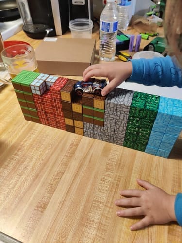 Customer photo review of Koalu™ MINT-Förderung magnetische Mineblocks