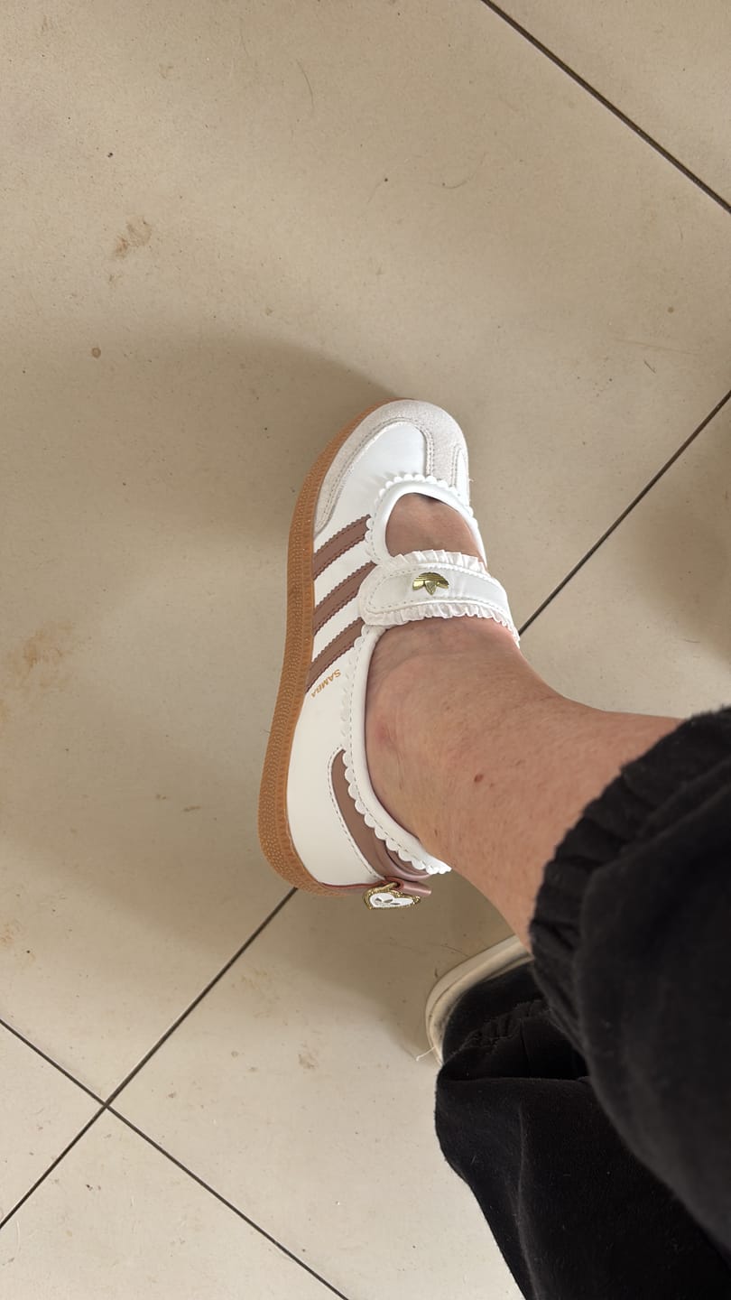 Customer photo review of Samba Jane Could White/Pink