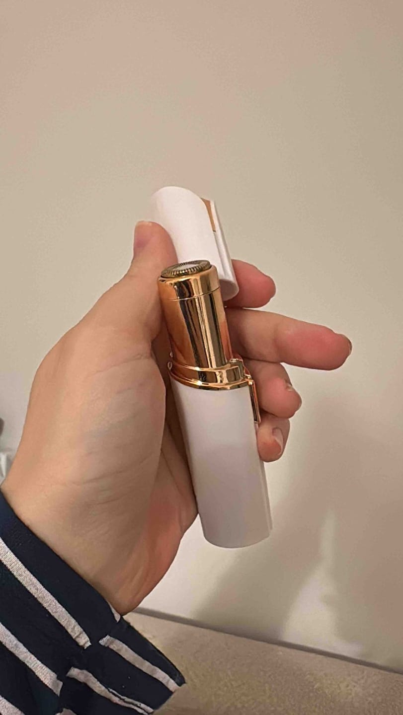 Customer photo review of Minia Face - Ruj Tipi Mini Yüz ve Bıyık Tüy Alma Cihazı (Acısız & Işıklı)