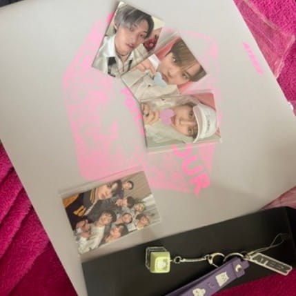 Customer photo review of ATEEZ - ATINY'S VOYAGE : TINY MYSTERY 2026 ATEEZ FANMEETING OFFICIAL MD LIGHT STICK STRAP