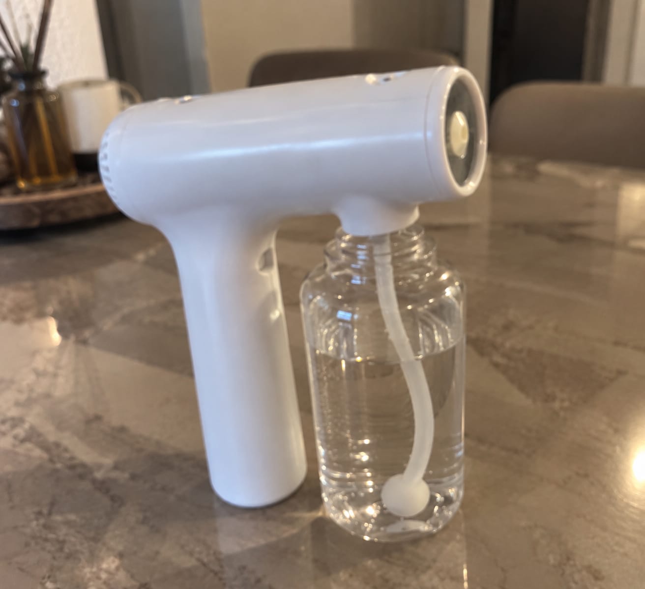 Customer photo review of Nebula Pro™️-Vaporizzatore antiodori per animali