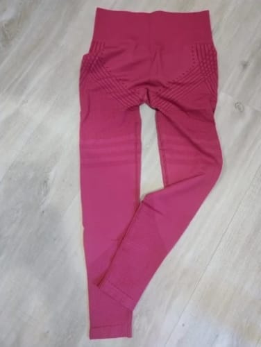 Customer photo review of Slimpur™ | Anti-Cellulite 3D-Leggings für glattere Haut & leichte Beine