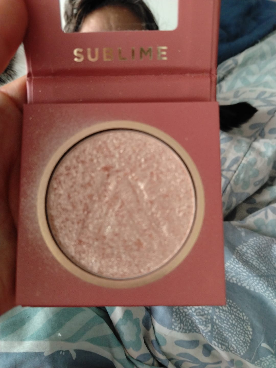 Customer photo review of ILUMINADOR COMPACTO SUBLIME