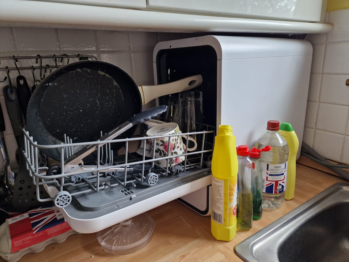 Customer photo review of Capsule Dishwasher