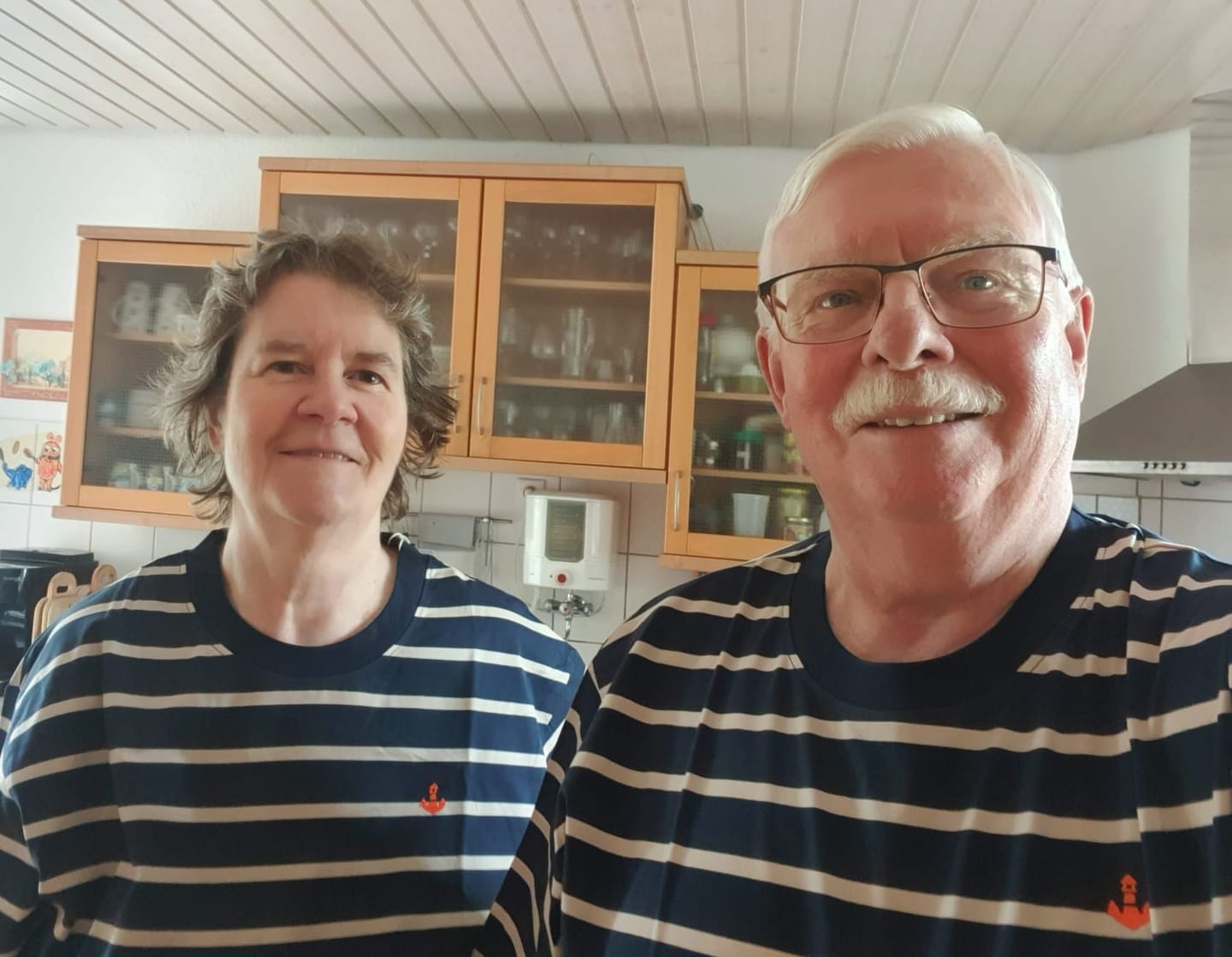 Customer photo review of Mooinzen · Unisex Bio Jogger Hoodie