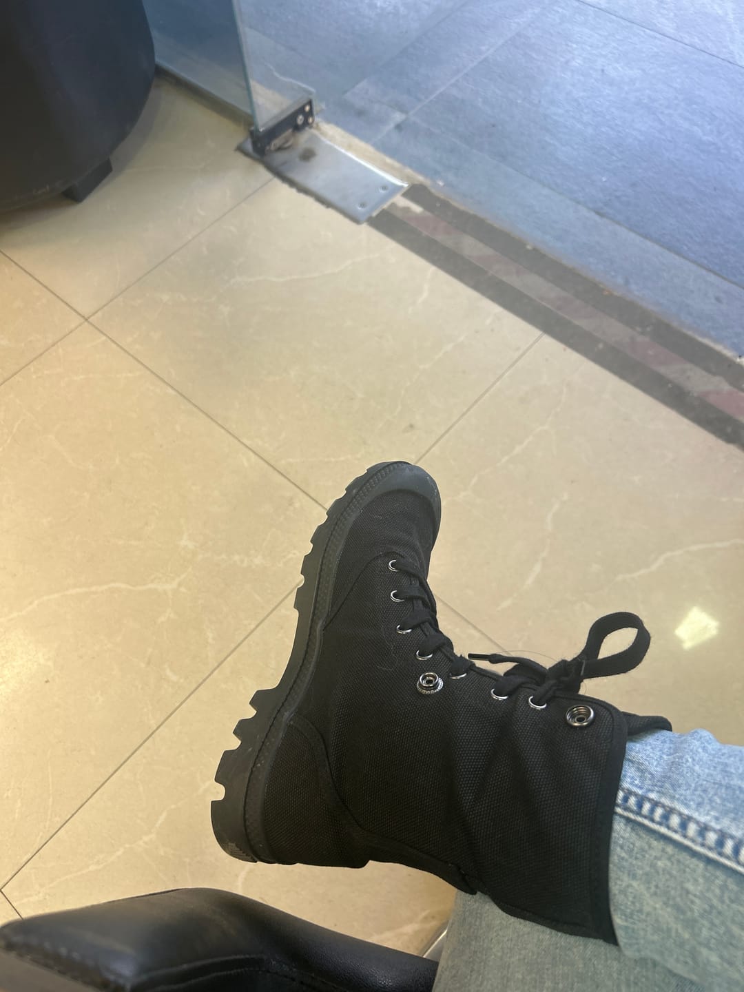 Customer photo review of מגפיים גבוהים לנשים Baggy