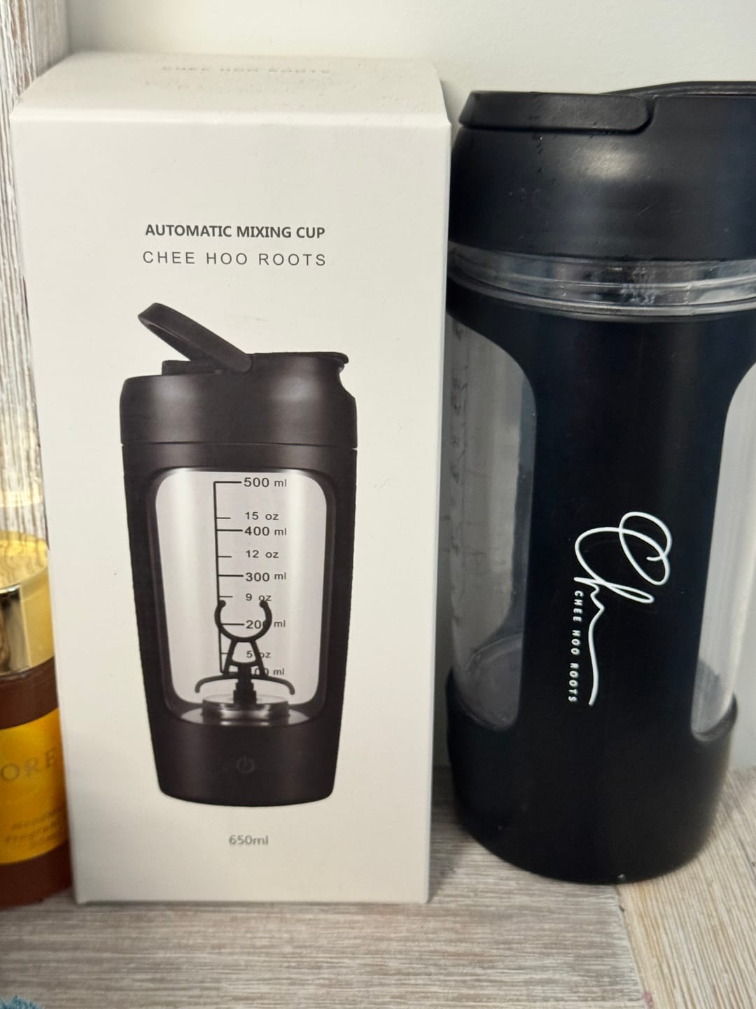 Customer photo review of SHAKE IT BEAUTY - BLACK MIXER