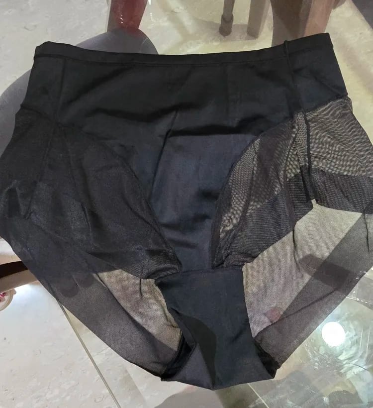 Customer photo review of Culotte taille haute à bandes croisées