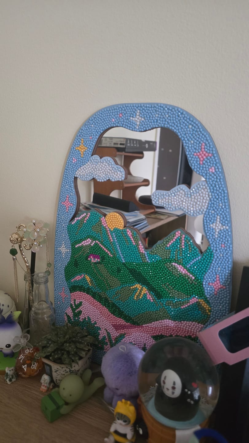 Customer photo review of Valley of Dreams - Diamond Painting Mirror Wall Hanging Kit