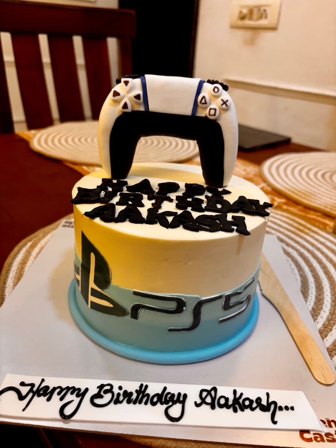 Customer photo review of PS5 Joystick Cake