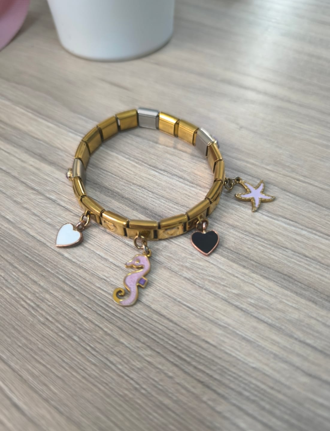 Customer photo review of Charm Corazón negro