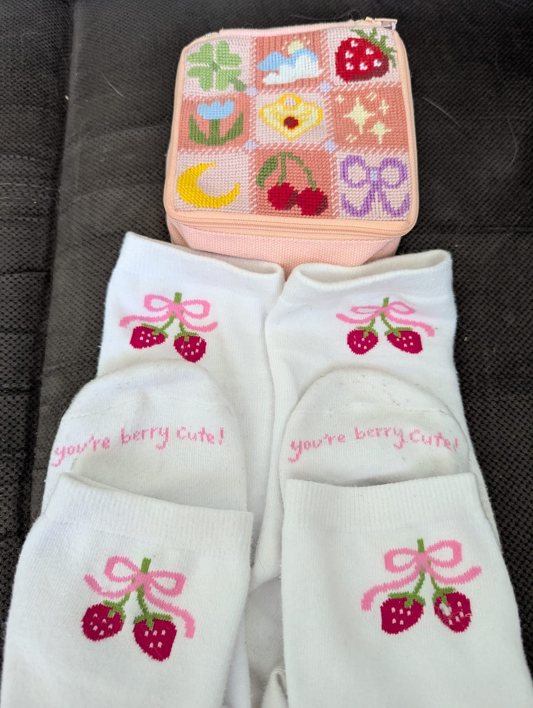 Customer photo review of STRAWBERRY - Crew Socks