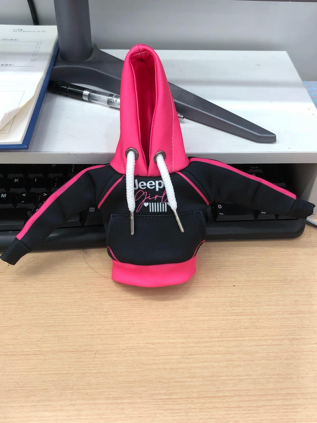 Customer photo review of Jeep Girl Flower Shift Knob Hoodie