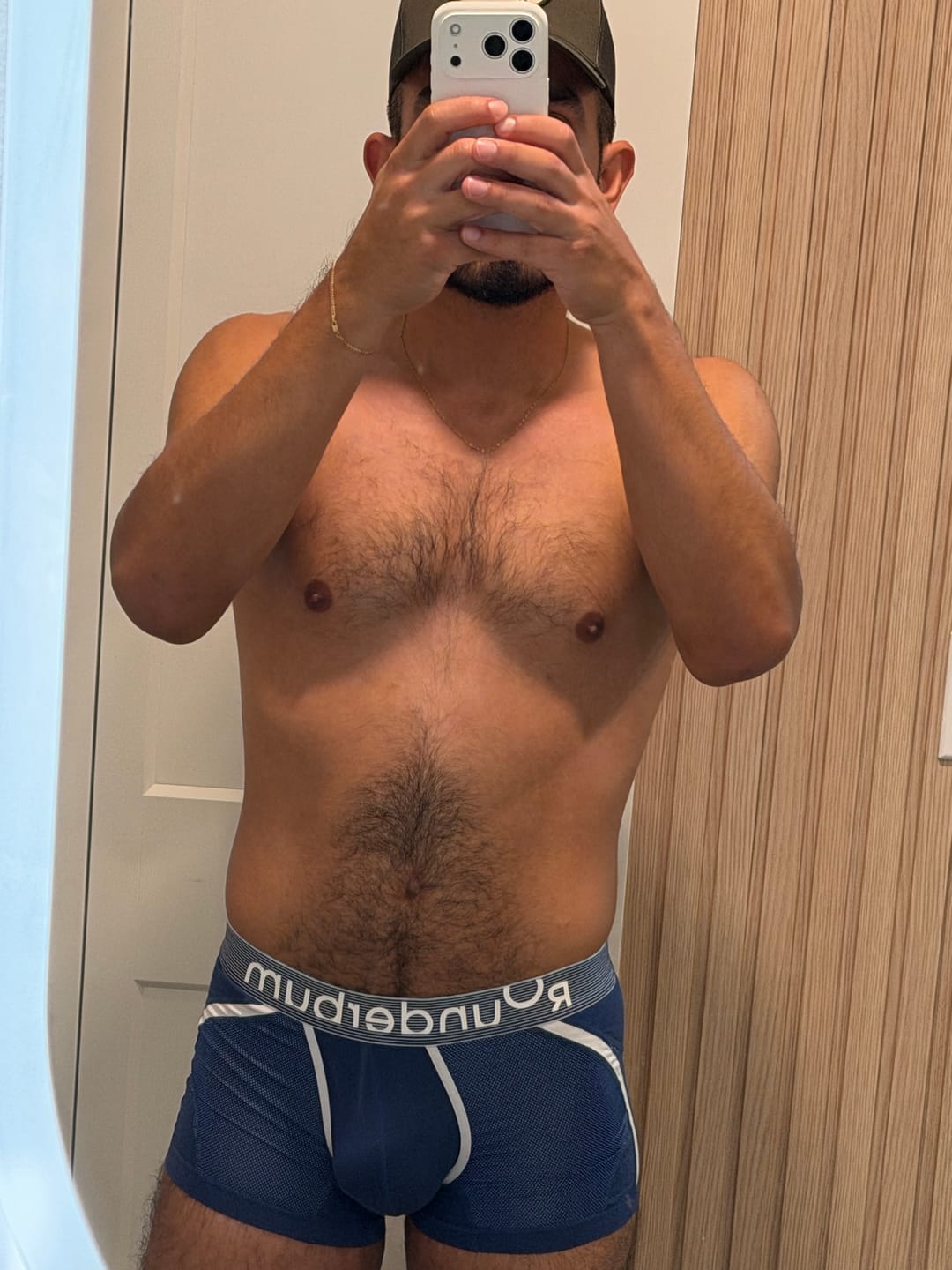 Customer photo review of Anatomic Trunk