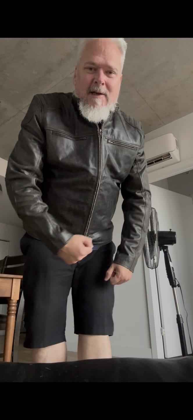 Customer photo review of Vintage Buffalo Leather Jacket