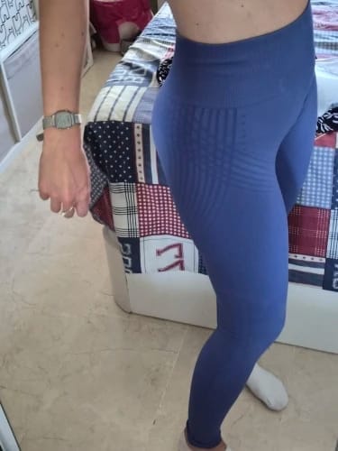 Customer photo review of Slimpur™ | Anti-Cellulite 3D-Leggings für glattere Haut & leichte Beine