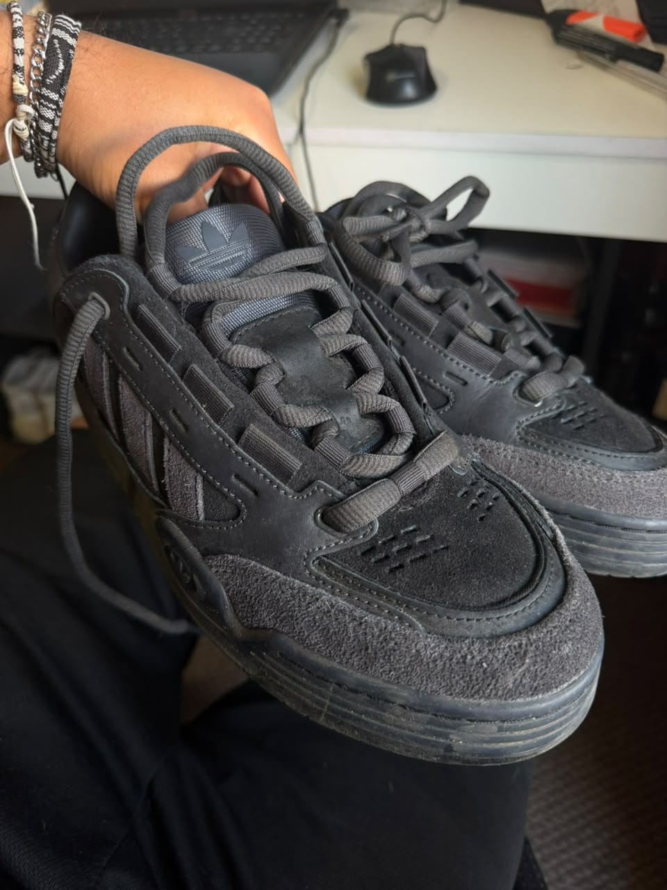 Customer photo review of Zapatilla Adidas Adi2000 Originals Hombre Mono Negro
