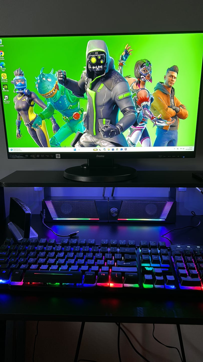Customer photo review of Spectra Gaming PC Bundle - Intel Core i7 3rd 16GB RAM GTX 750 4GB