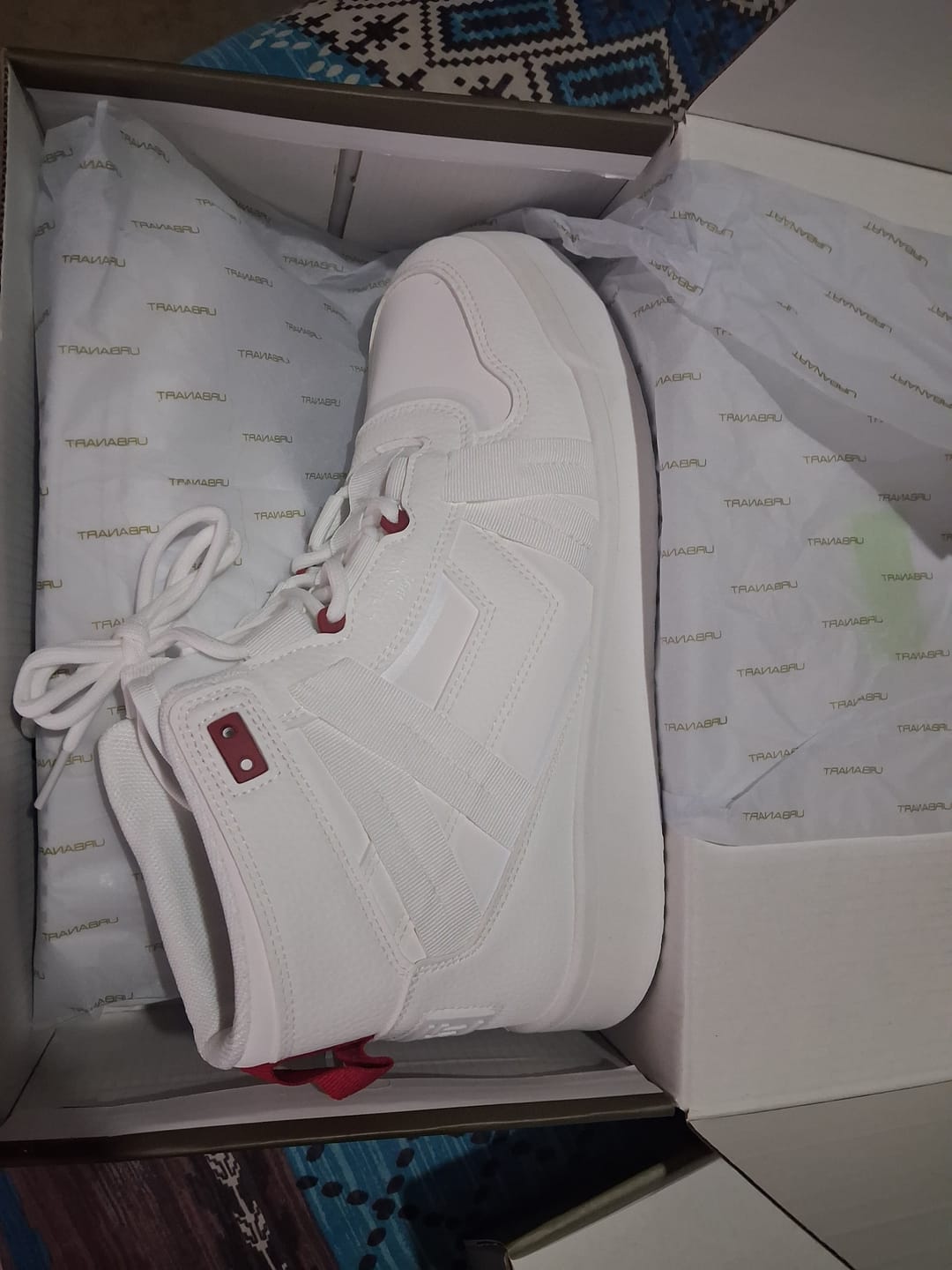 Customer photo review of Urbanart Frail 2 Faux Wax / Lycra Ankle Boot - White
