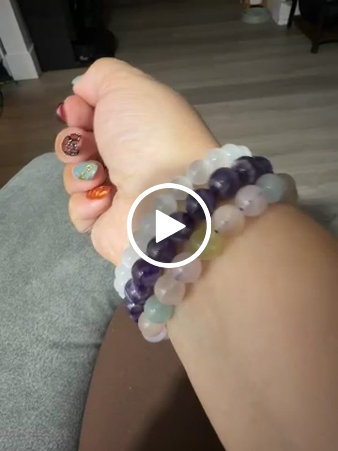 Customer video review of Kiki Crystal Bracelet Mystery Bag 2.0 – Color Match Game(Wrist Sizes:5.5 and 6.5 inches)