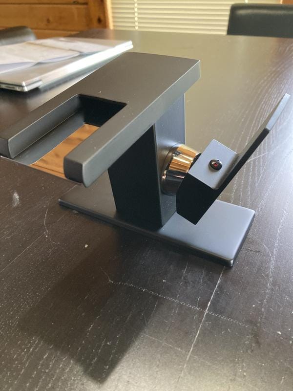 Customer photo review of Arvika - Single-Hole Waterfall Basin Faucet with Deck Plate