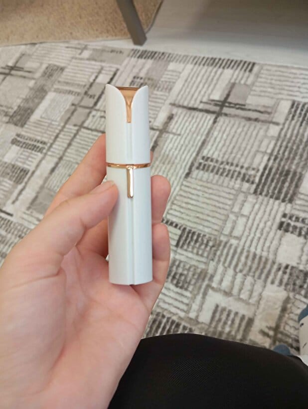 Customer photo review of Minia Face - Ruj Tipi Mini Yüz ve Bıyık Tüy Alma Cihazı (Acısız & Işıklı)