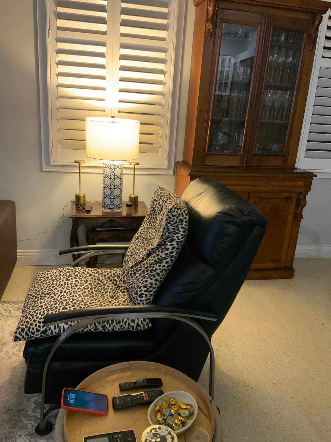 Customer photo review of Geometric Ceramic Table Lamp