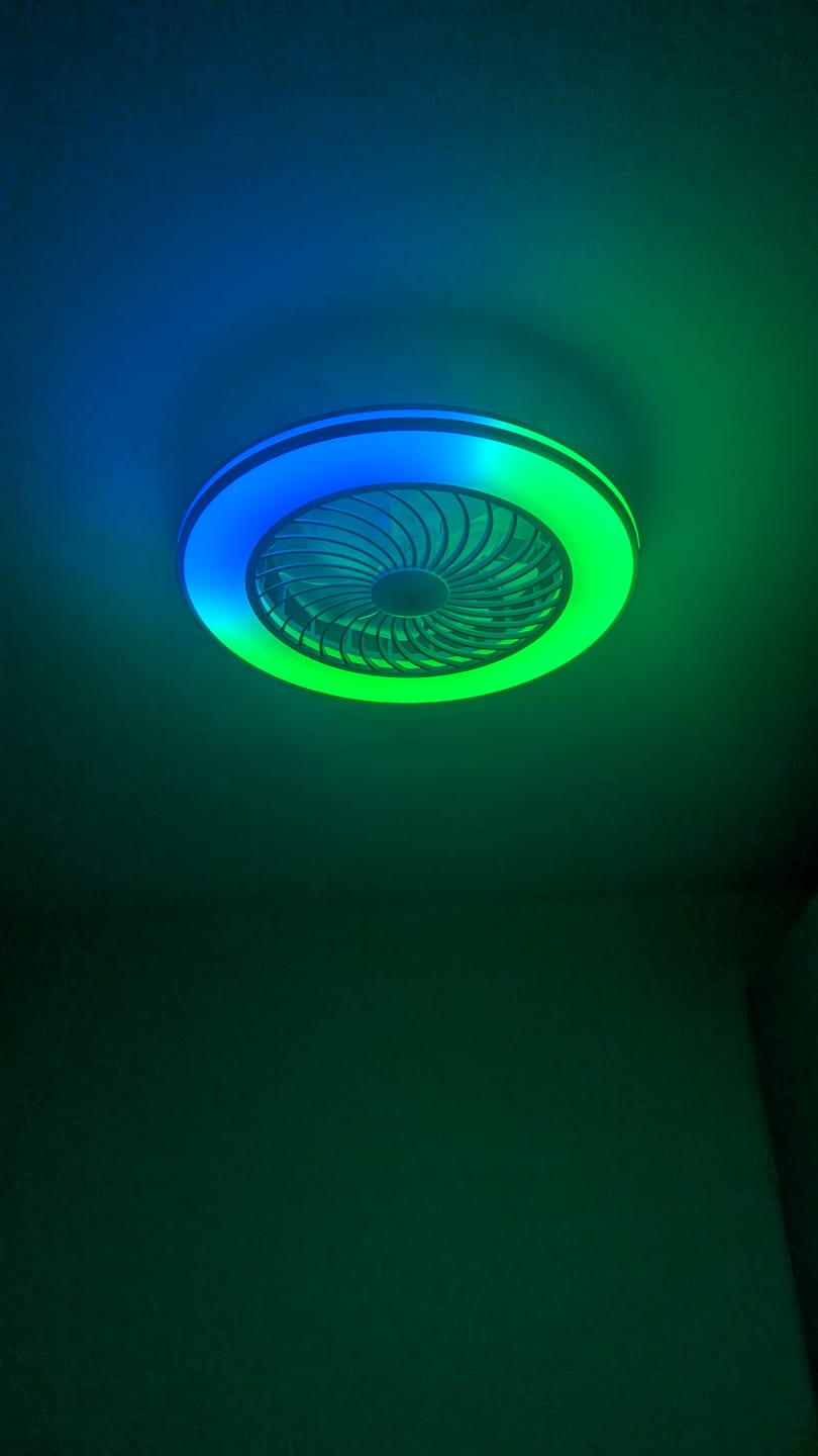 Customer photo review of OSRAM LED Deckenventilator Bayamo, Weiß, 58W, 590 mm, RGB-Steuerung
