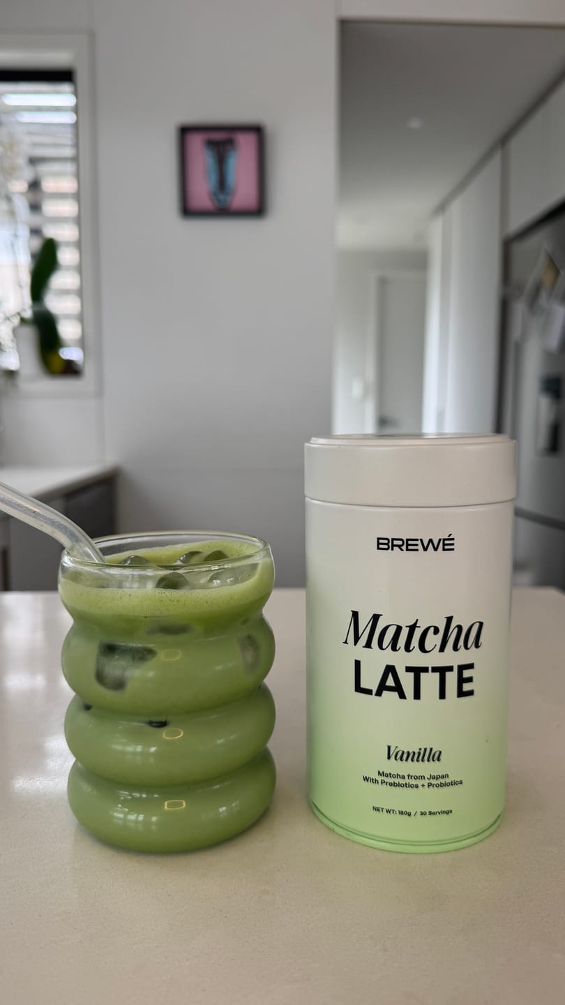 Customer photo review of Vanilla Matcha Latte (Ceremonial Grade + Pre & Probiotics)