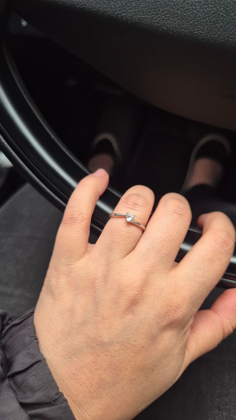 Customer photo review of Anillo de Promesa Lovelight Plata925