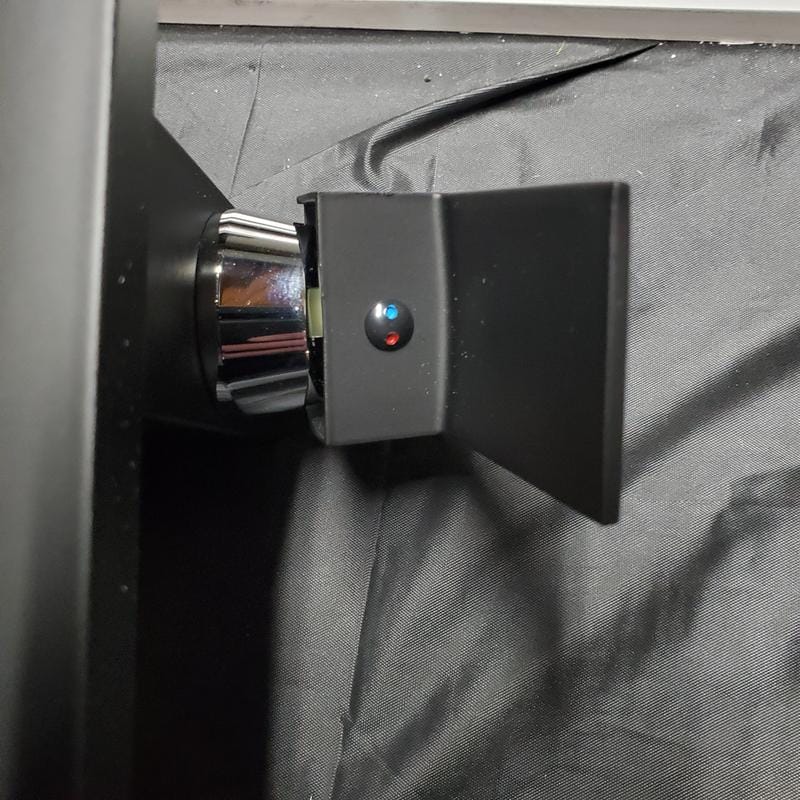 Customer photo review of Arvika - Single-Hole Waterfall Basin Faucet with Deck Plate