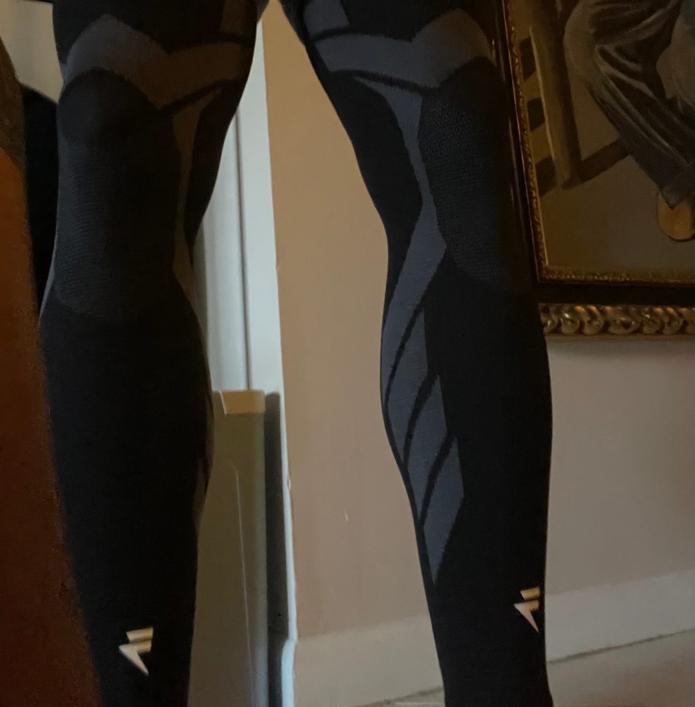 Customer photo review of Summer Compression Sleeves V2 for Knees and Legs