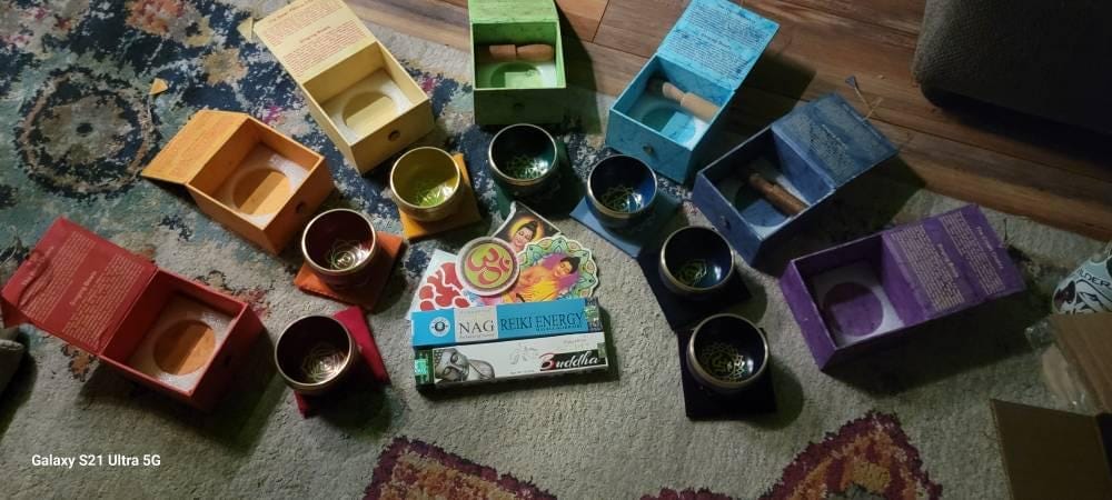 Customer photo review of Tibetan Singing Bowl 3.5" – Chakra Healing & Meditation, Set or Single