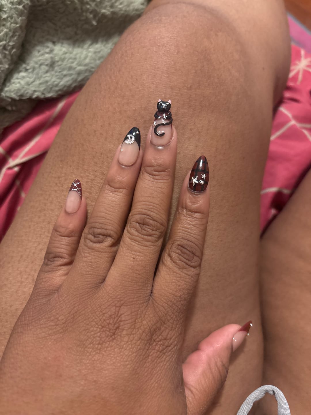 Customer photo review of Meow