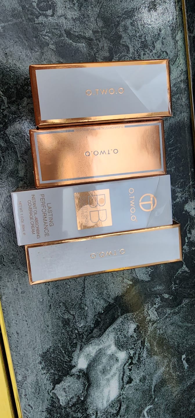 Customer photo review of O.TWO.O BEAUTY SKIN NUDE EFFECT BB CREAM