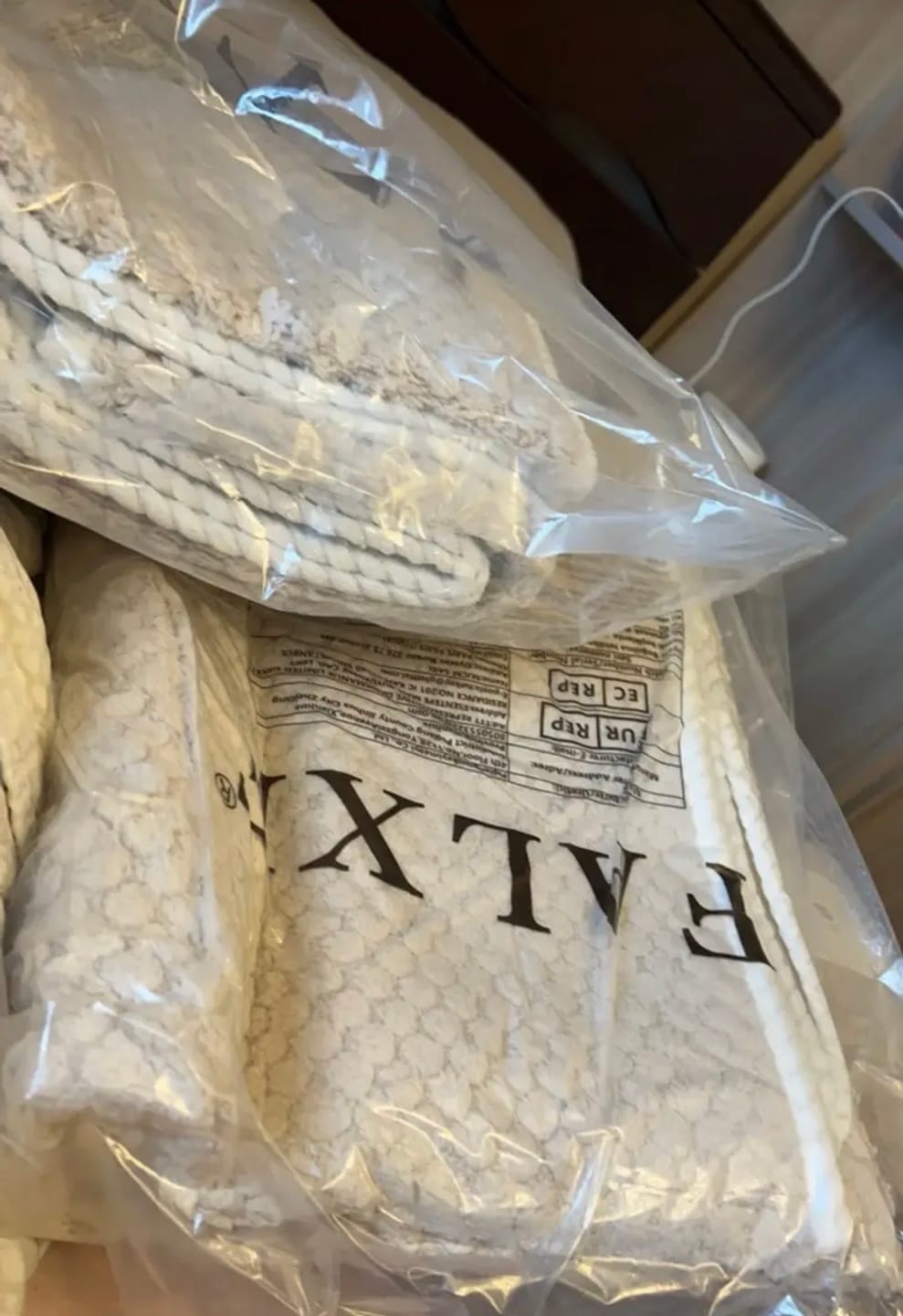 Customer photo review of VärmeHuvan™ – 3-i-1 skydd mot kyla & vind