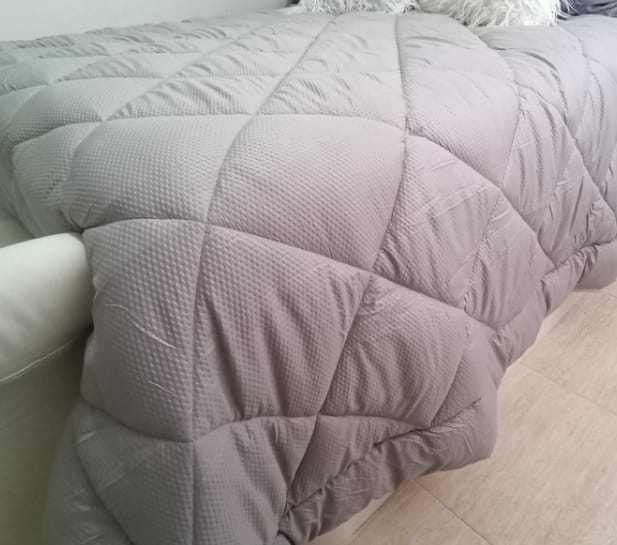 Customer photo review of Edredón 2 en 1 – que elimina neccesidad de sábanas