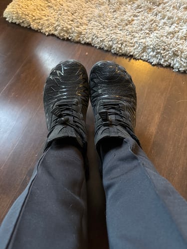 Customer photo review of Finally Walk Pain-Free Again With Our Grounding Barefoot Shoes