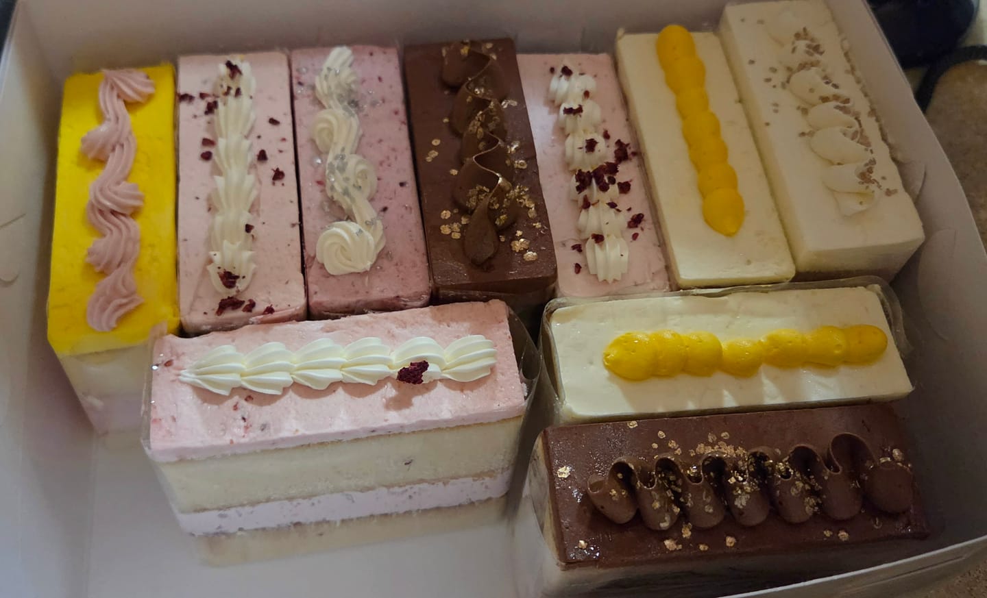 Customer photo review of Baker's Choice Assorted Dessert Bundles