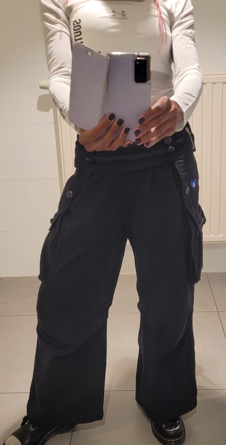 Customer photo review of Aelfric Eden Multi-Button Pants