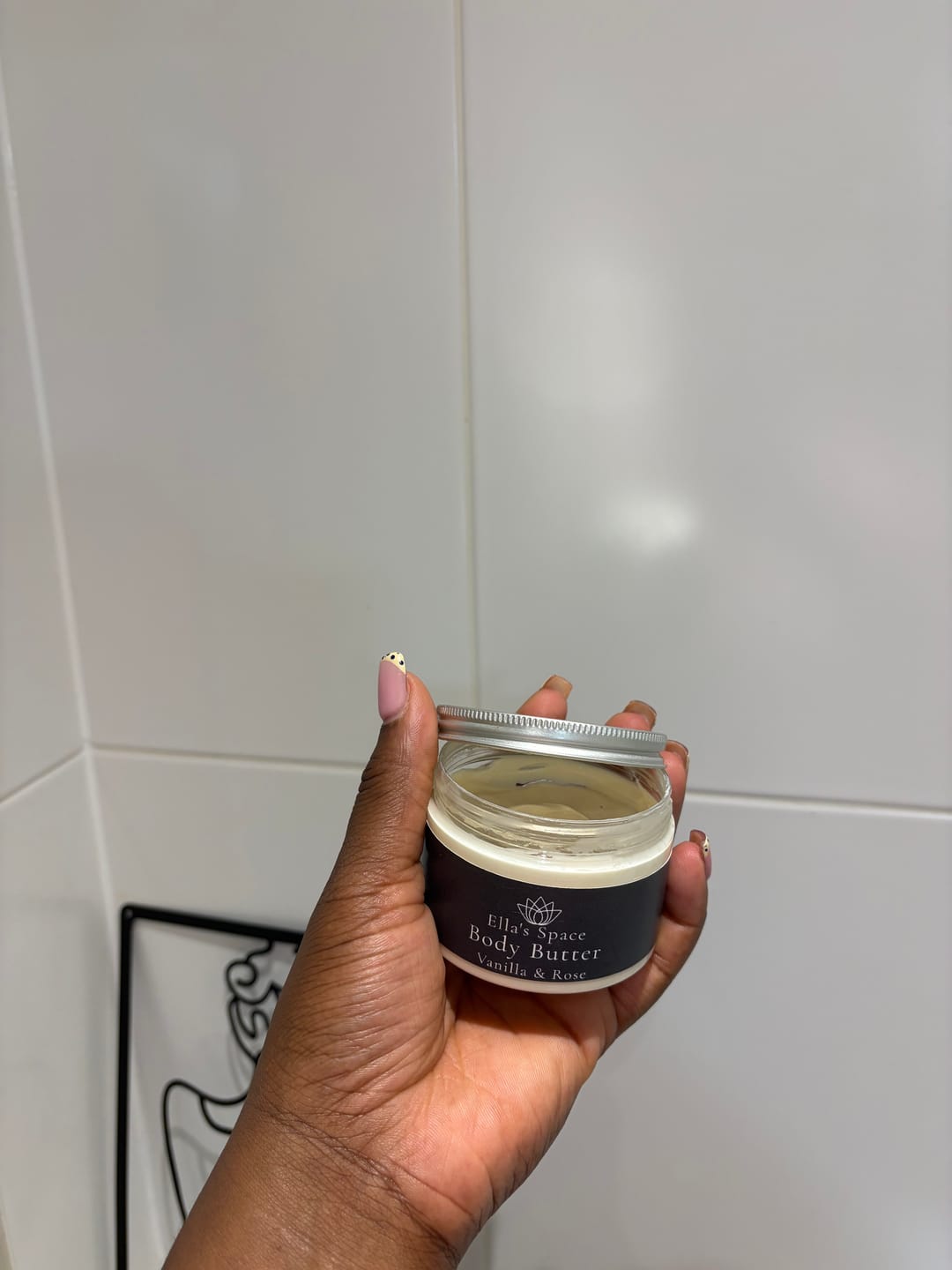 Customer photo review of Classic Body Butter(148mls)-moisturises, anti-aging, prevents free radical damage