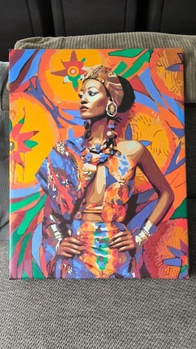 Customer photo review of Femme Africaine traditionnelle